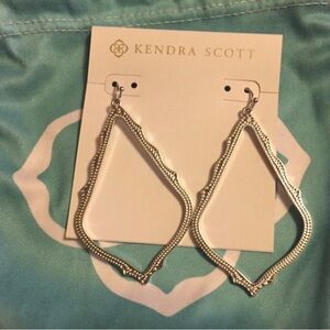Kendra Scott Sophee earrings